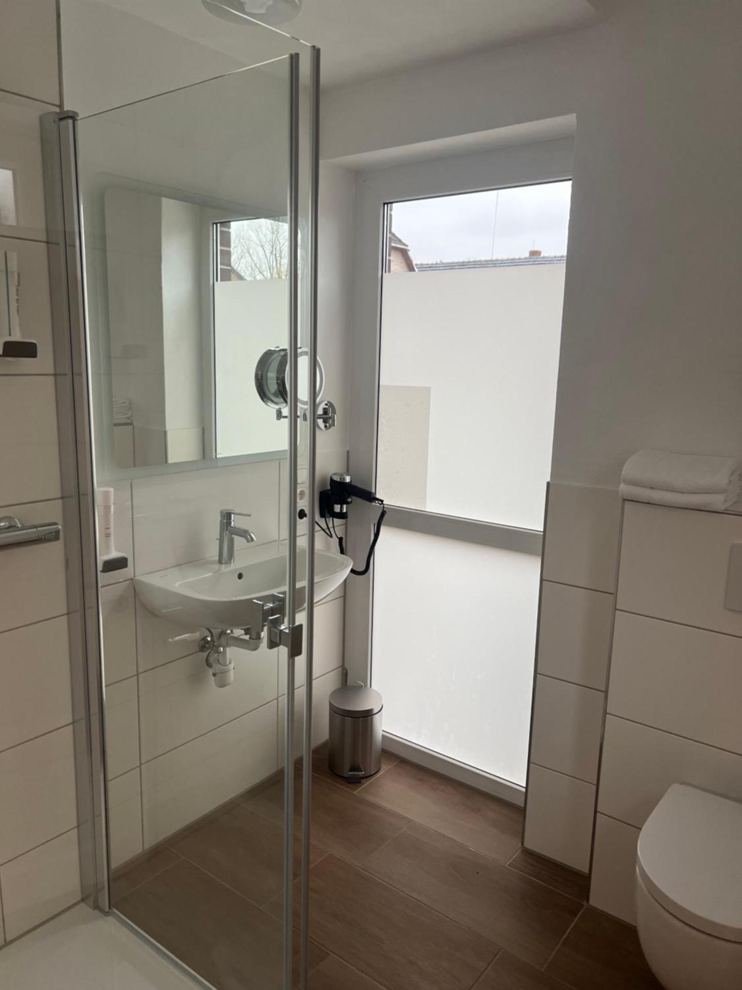 Hotel Zur Post Neubruchhausen Экстерьер фото