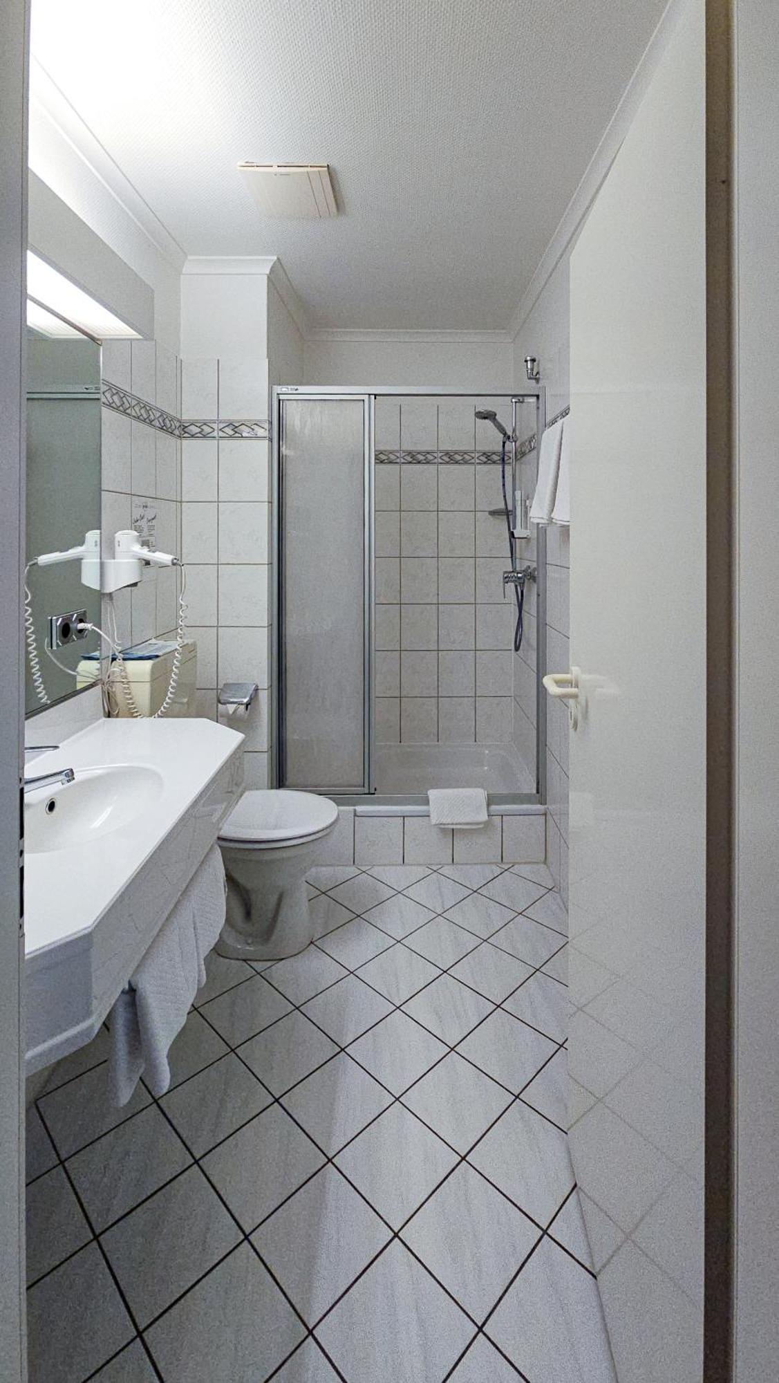 Hotel Zur Post Neubruchhausen Экстерьер фото